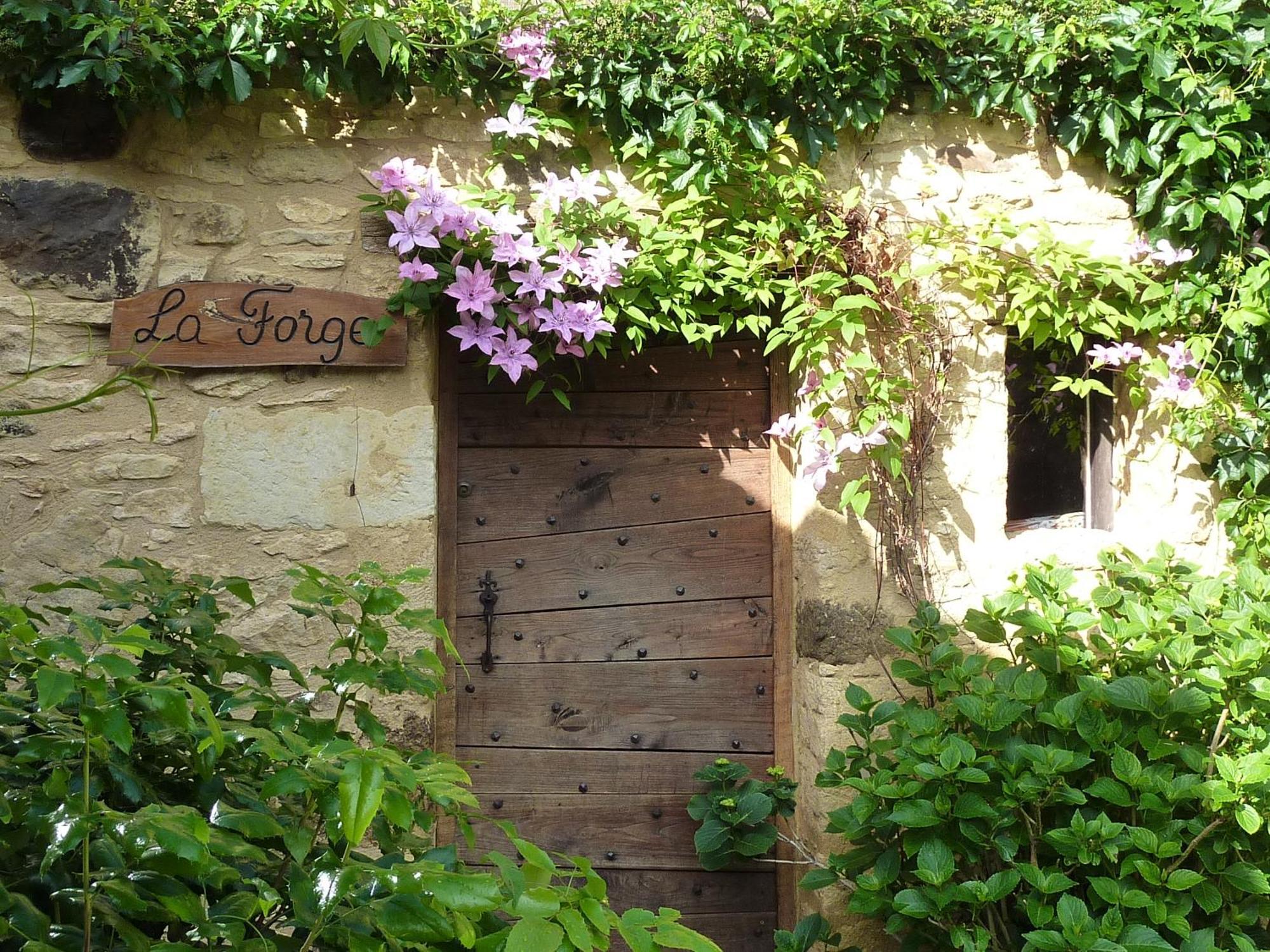 Domaine De Cournet Haut, A 17Th Century Property Set On A Calm, Idyllic Domain With Pool, Tennis, Bikes And More Les Vauries المظهر الخارجي الصورة