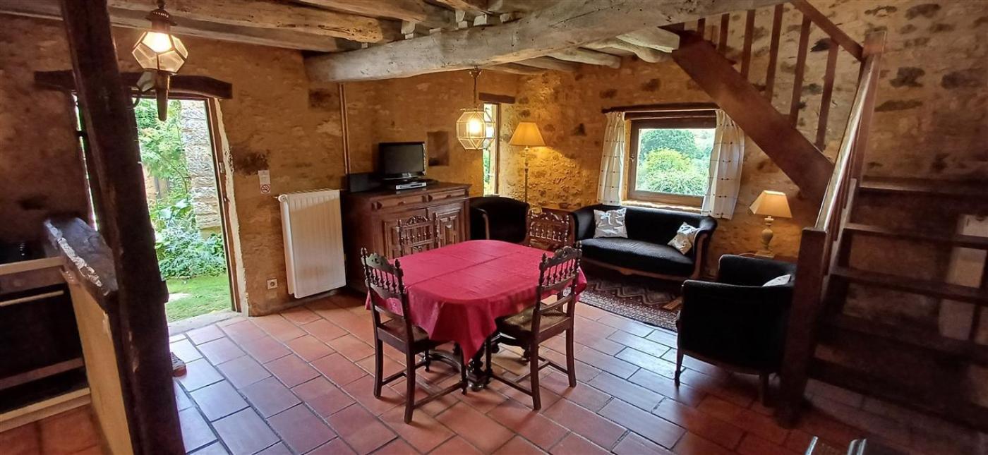 Domaine De Cournet Haut, A 17Th Century Property Set On A Calm, Idyllic Domain With Pool, Tennis, Bikes And More Les Vauries المظهر الخارجي الصورة