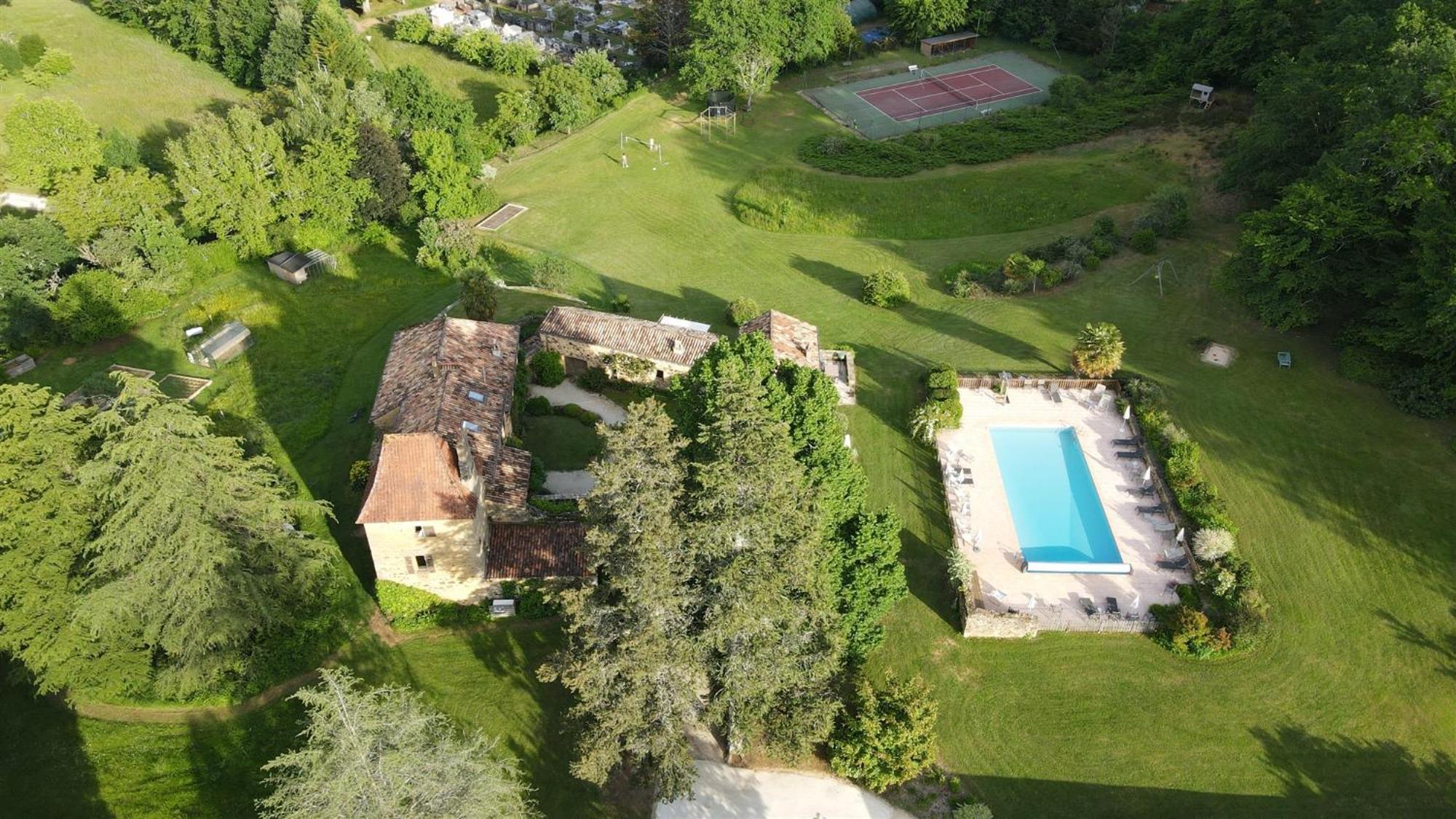 Domaine De Cournet Haut, A 17Th Century Property Set On A Calm, Idyllic Domain With Pool, Tennis, Bikes And More Les Vauries المظهر الخارجي الصورة