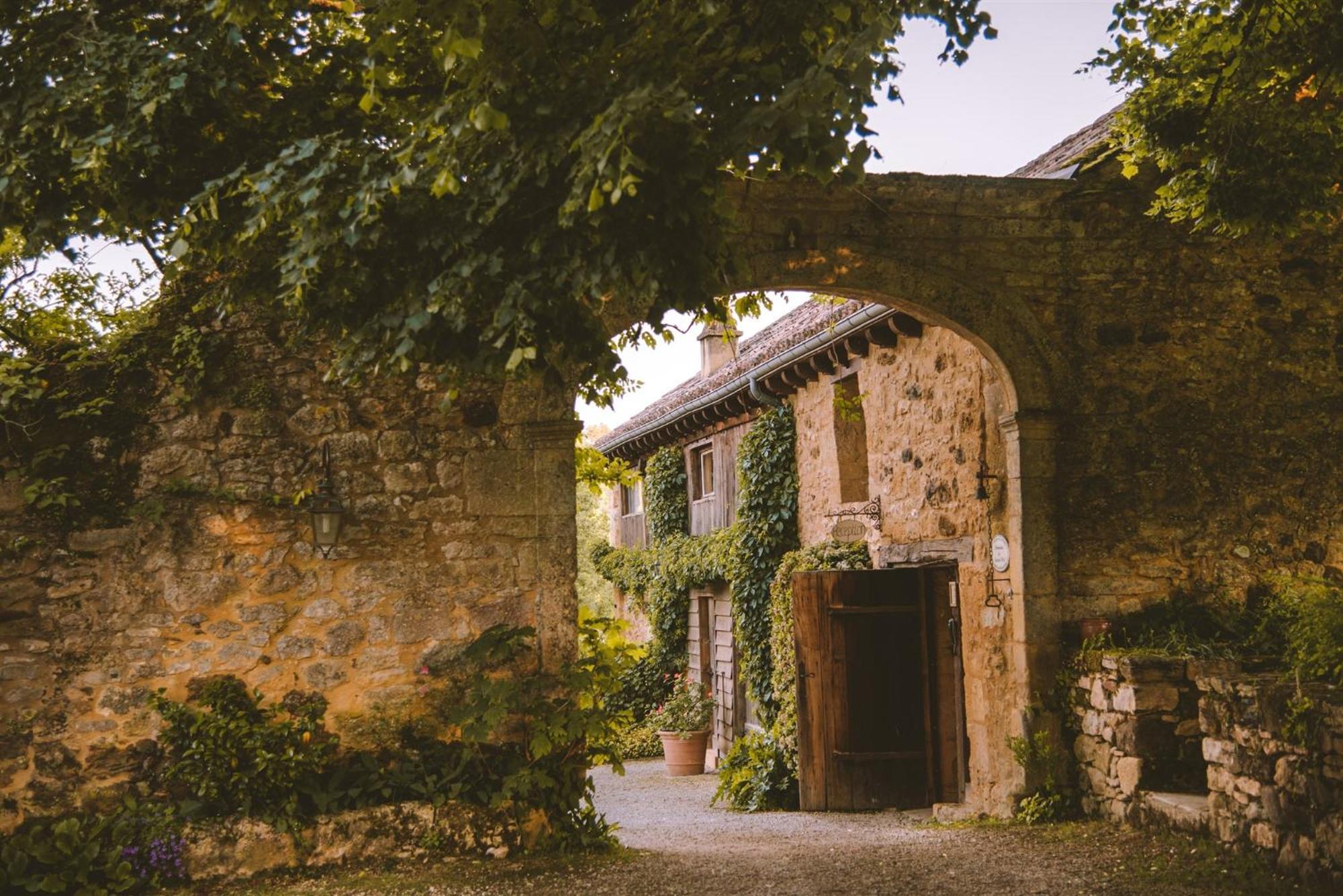 Domaine De Cournet Haut, A 17Th Century Property Set On A Calm, Idyllic Domain With Pool, Tennis, Bikes And More Les Vauries المظهر الخارجي الصورة